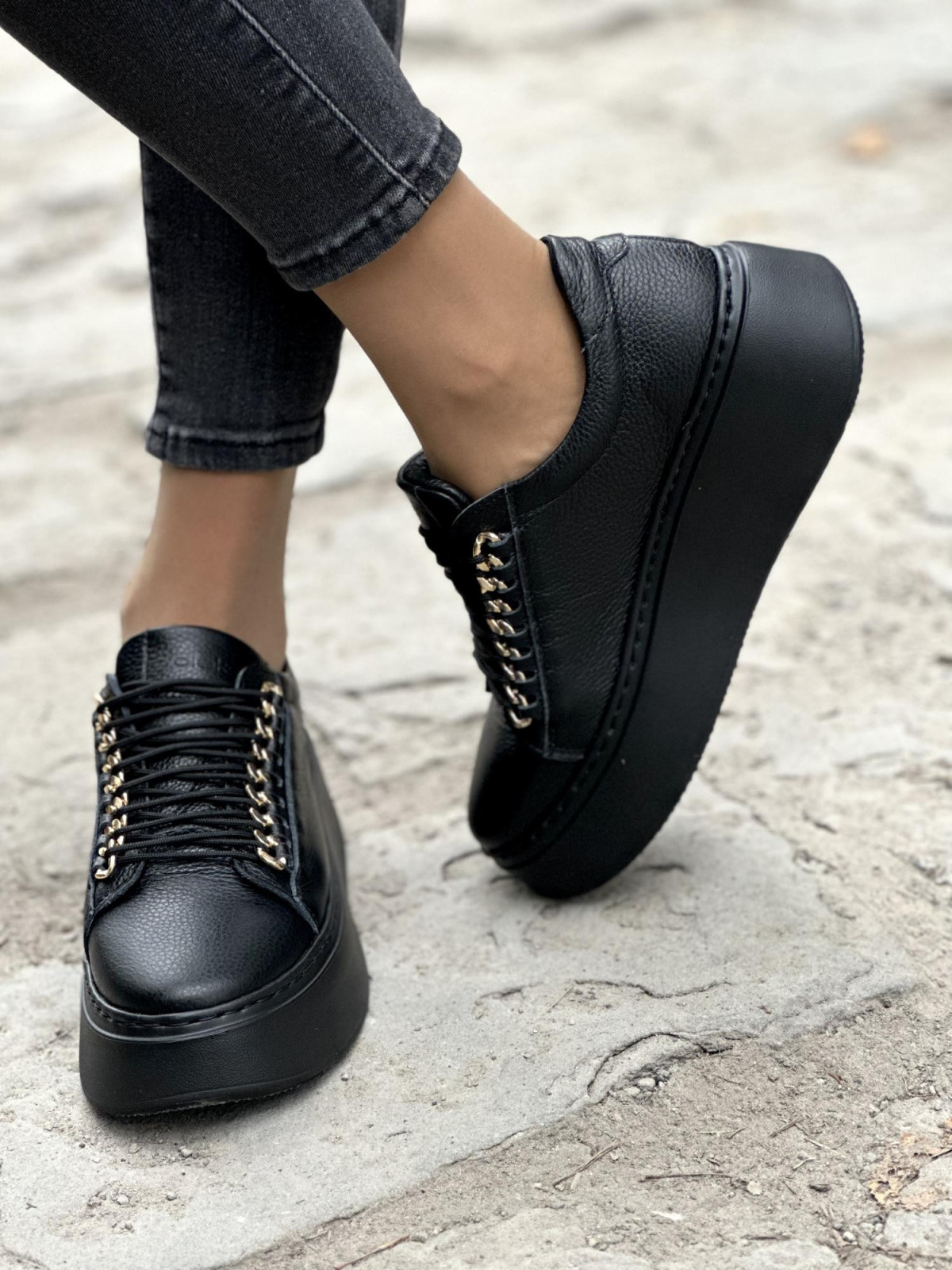 Eleganckie skórzane sneakersy OLEKSY Polskiej produkcji