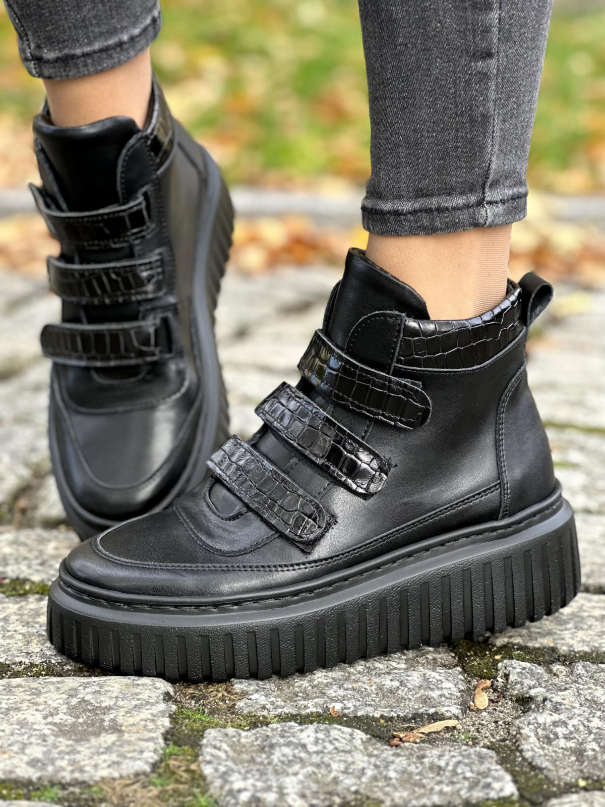 Sneakersy OLEKSY ze skóry naturalnej, Polskiej produkcji