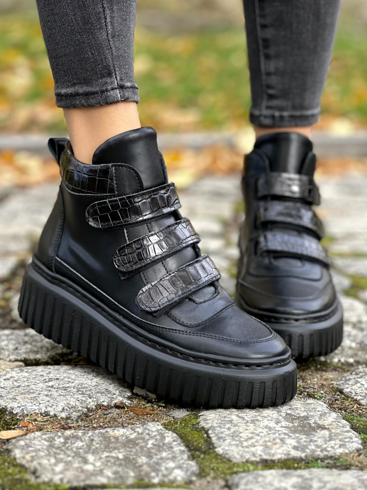 Sneakersy OLEKSY ze skóry naturalnej, Polskiej produkcji