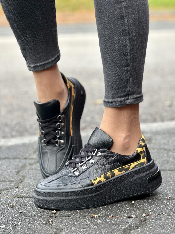 Sneakersy OLEKSY ze skóry naturalnej, Polskiej produkcji