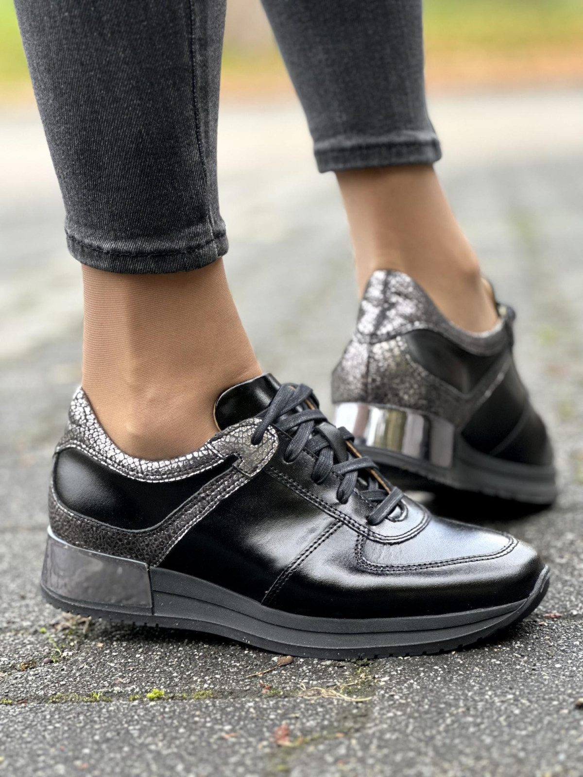 Eleganckie sneakesy skórzane Polskiej produkcji