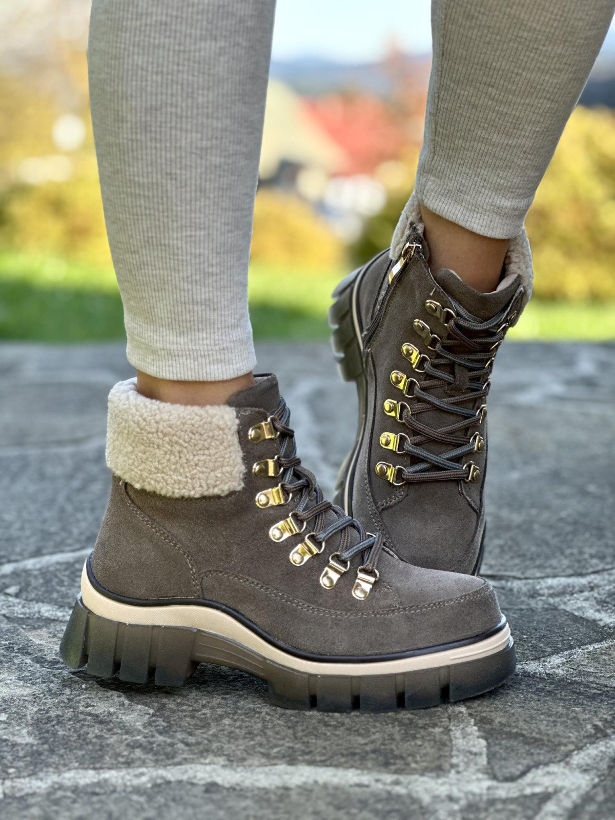 Trapery ze skóry naturalnej