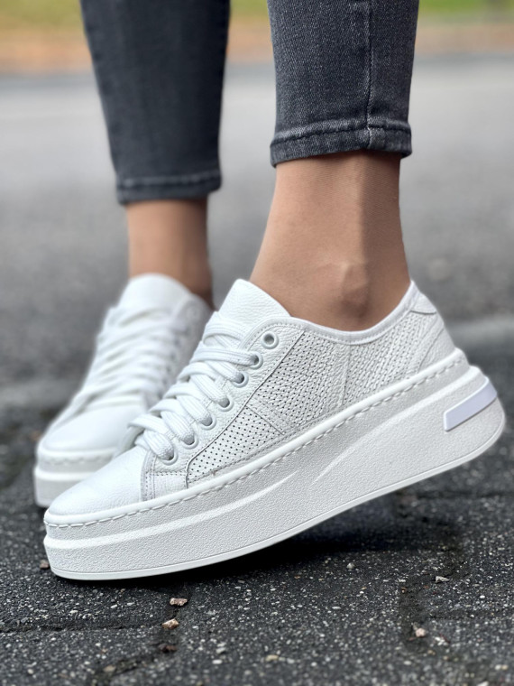 Stylowe sneakersy OLEKSY ze skóry naturalnej, Polskiej produkcji