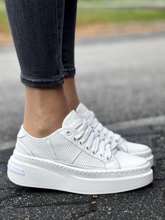 Stylowe sneakersy OLEKSY ze skóry naturalnej, Polskiej produkcji