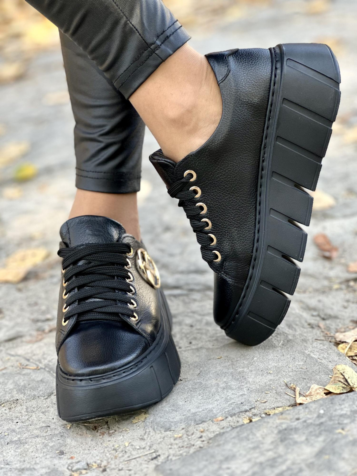 Trampki OLEKSY z naturalnej skóry Polskiej produkcji