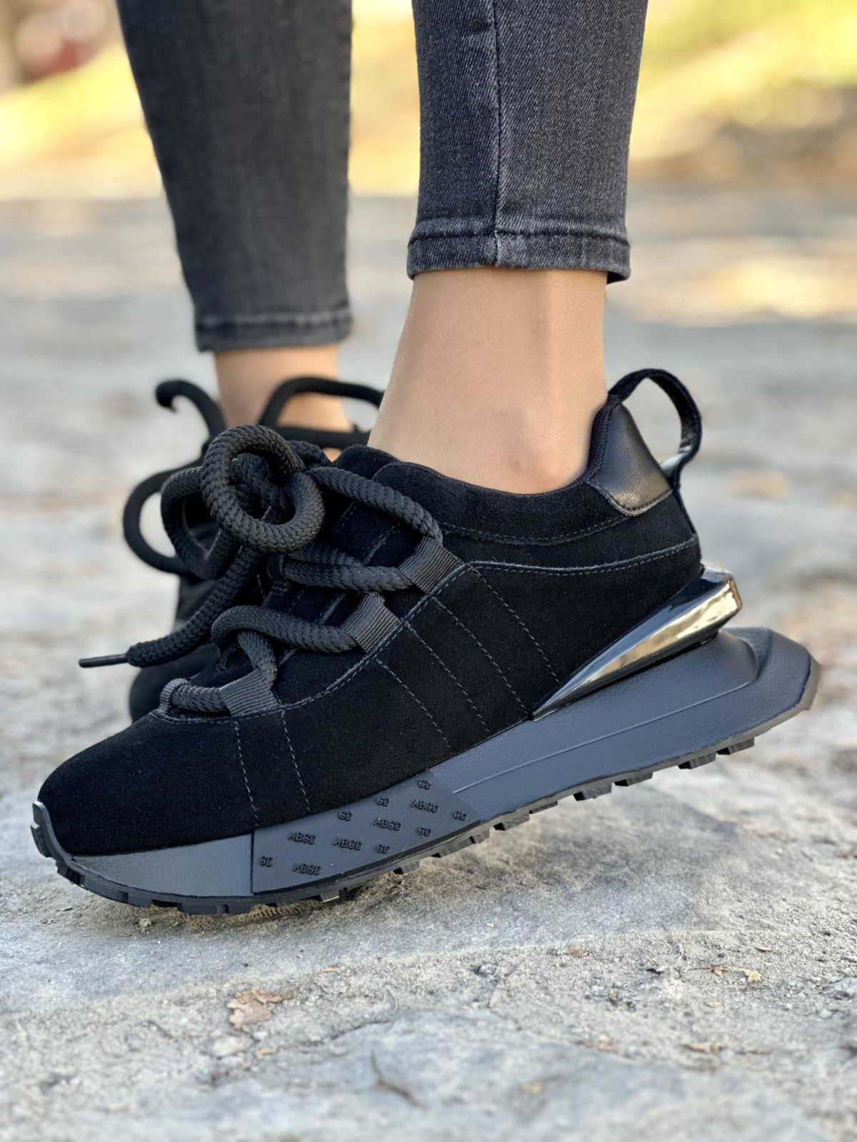 Sneakersy ze skóry naturalnej