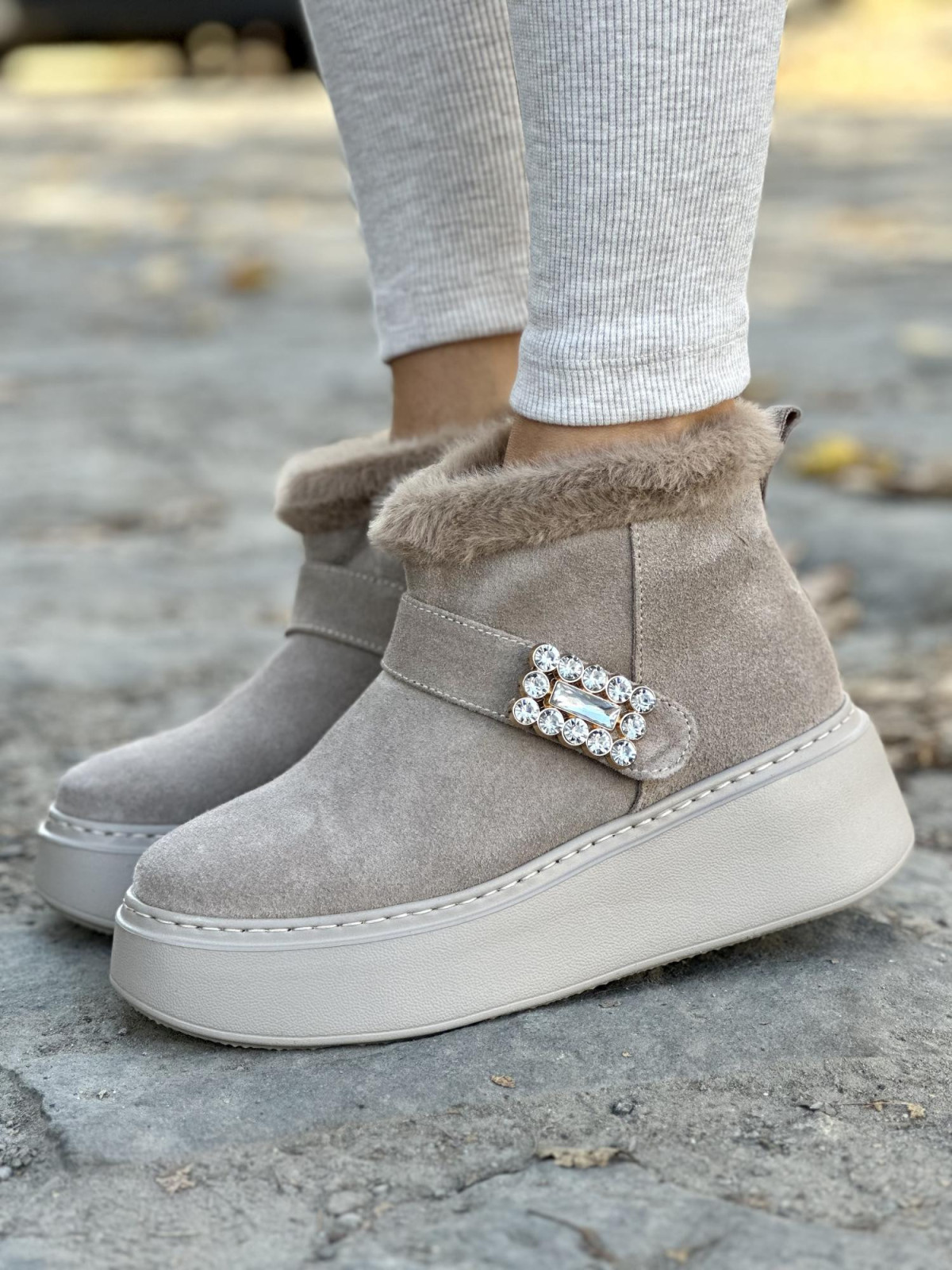 Atrakcyjne skórzane Śniegowce OLEKSY Polskiej produkcji