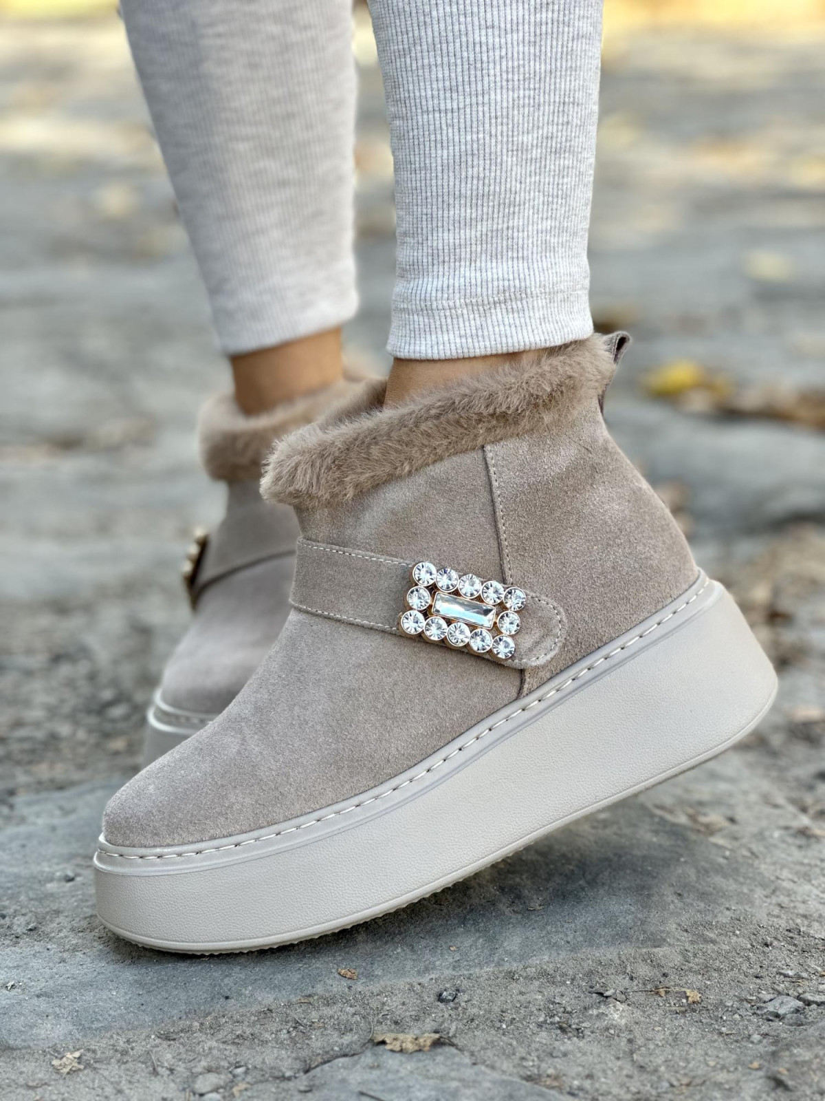 Atrakcyjne skórzane Śniegowce OLEKSY Polskiej produkcji