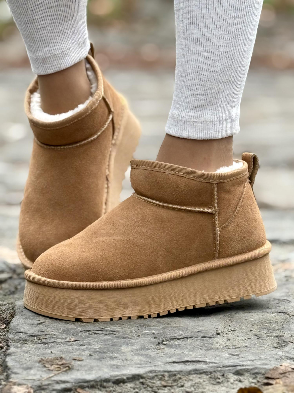 Śniegowce ze skóry naturalnej