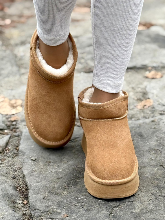 Śniegowce ze skóry naturalnej