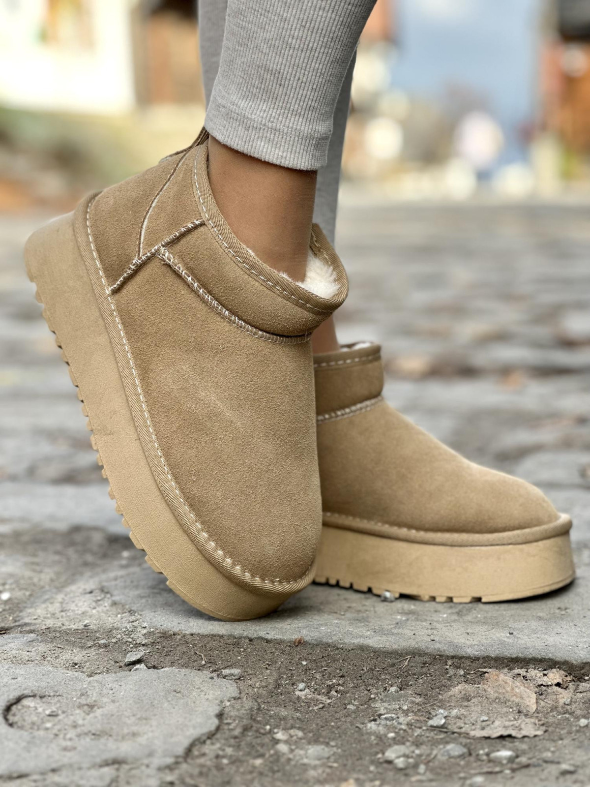 Śniegowce ze skóry naturalnej