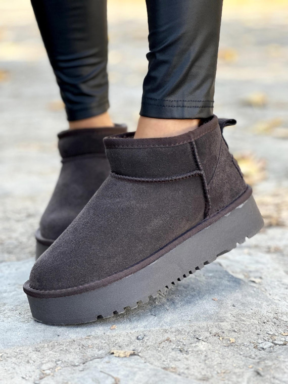 Minimalistyczne Śniegowce z Naturalnej Skóry