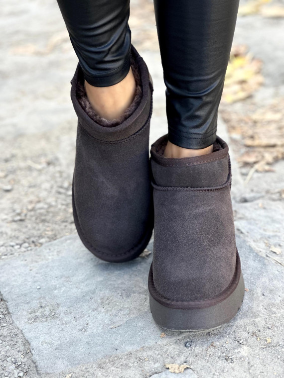 Minimalistyczne Śniegowce z Naturalnej Skóry