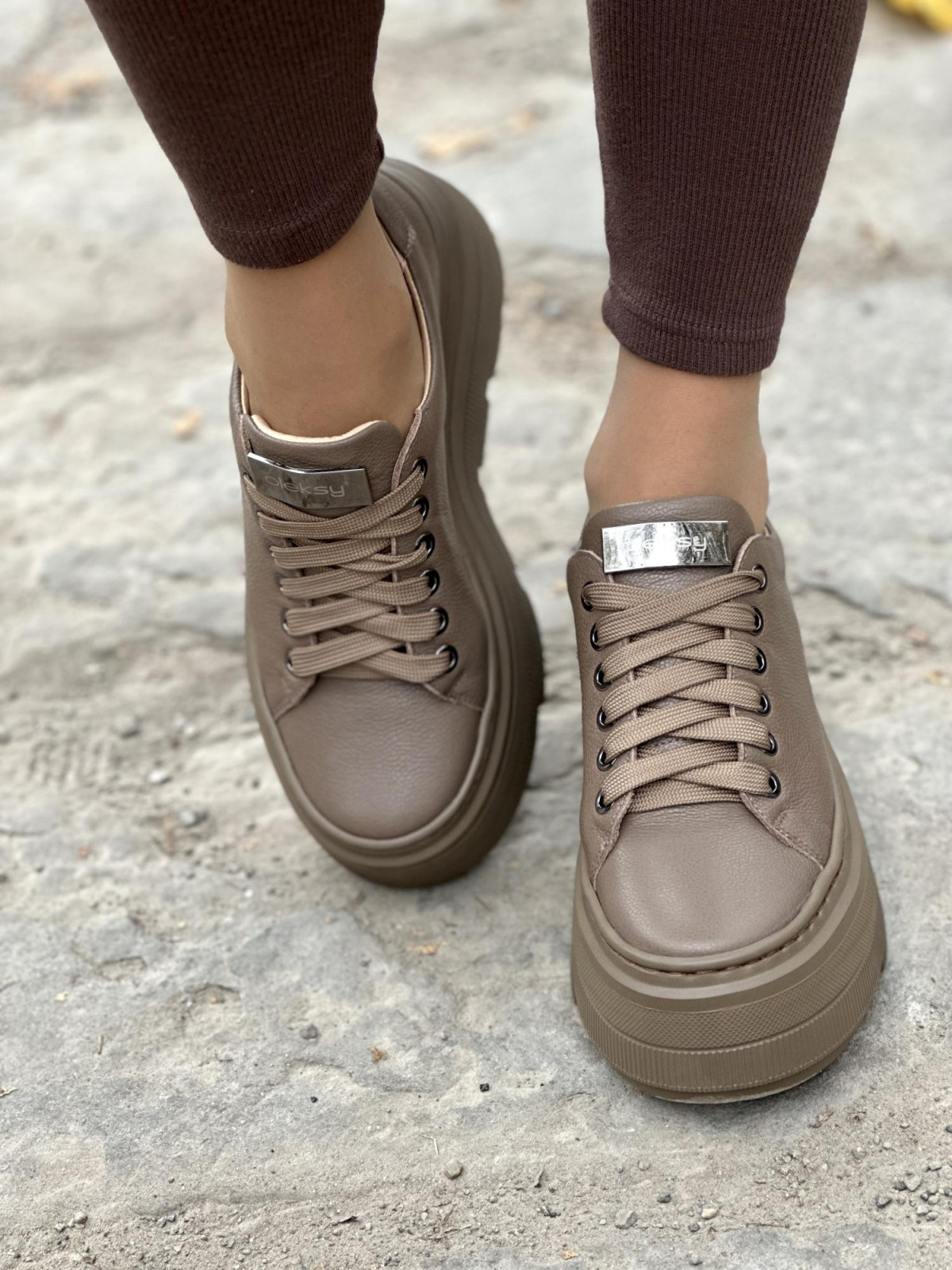 Sneakersy OLEKSY ze skóry Polskiej produkcji