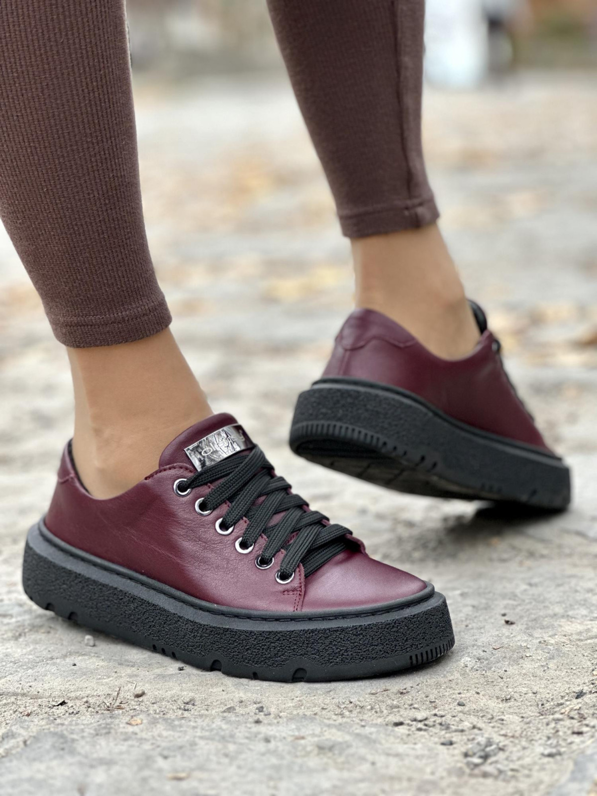 Trampki damskie skórzane OLEKSY polskiej produkcji