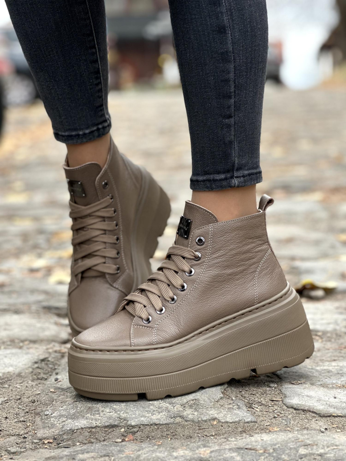 Sneakersy OLEKSY ze skóry Polskiej produkcji