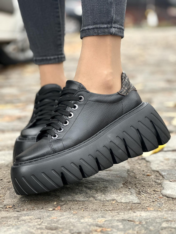 Sneakersy OLEKSY ze skóry Polskiej produkcji