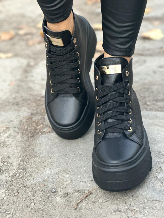 Sneakersy OLEKSY ze skóry Polskiej produkcji