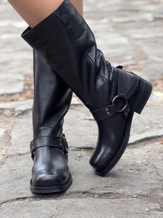 Kozaki z naturalnej skóry