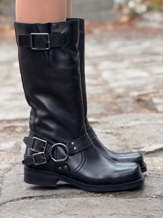 Kozaki z naturalnej skóry