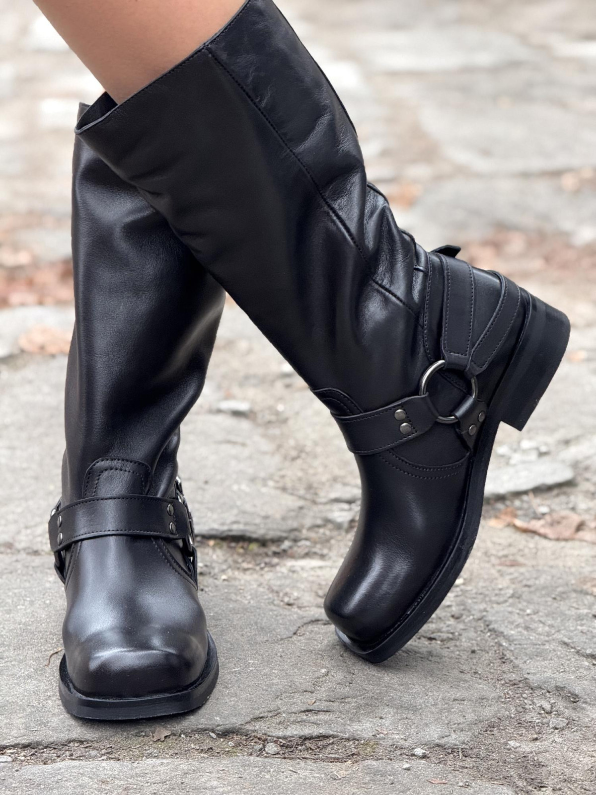 Kozaki z naturalnej skóry