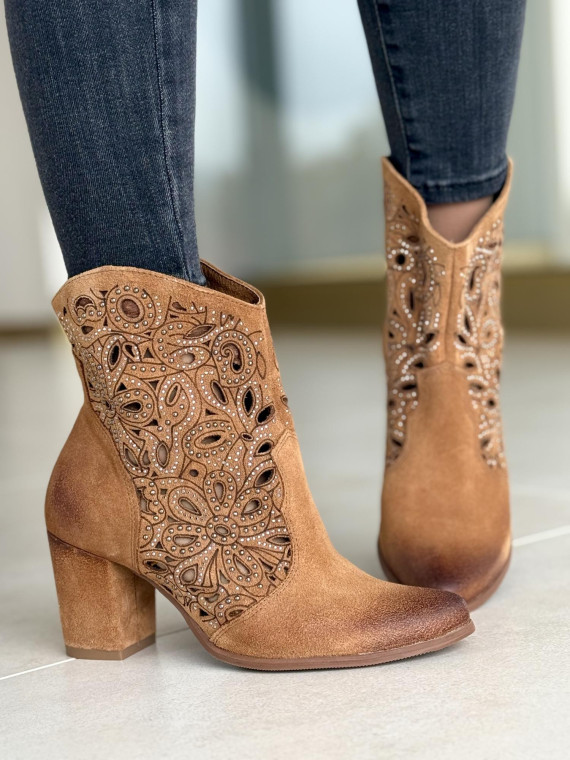 Botki damskie ze skóry naturalnej Polskiej produkcji