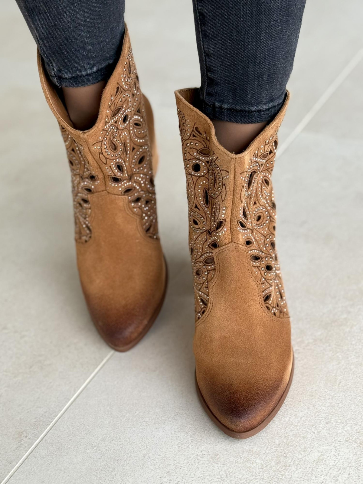 Botki damskie ze skóry naturalnej Polskiej produkcji