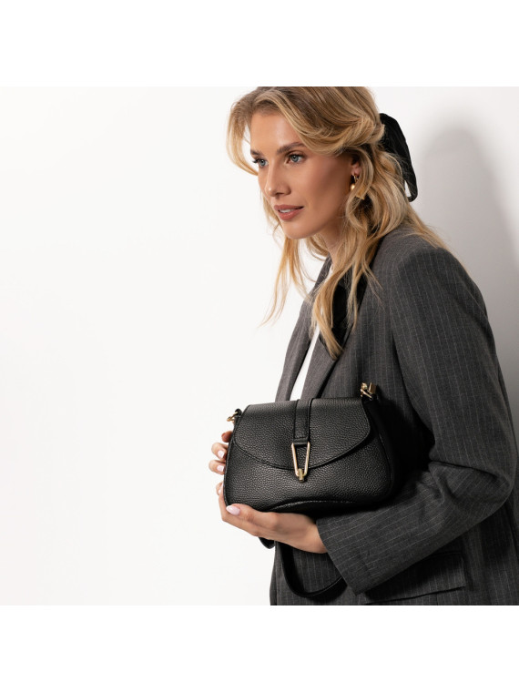 Czarna torebka damska ze skóry naturalnej