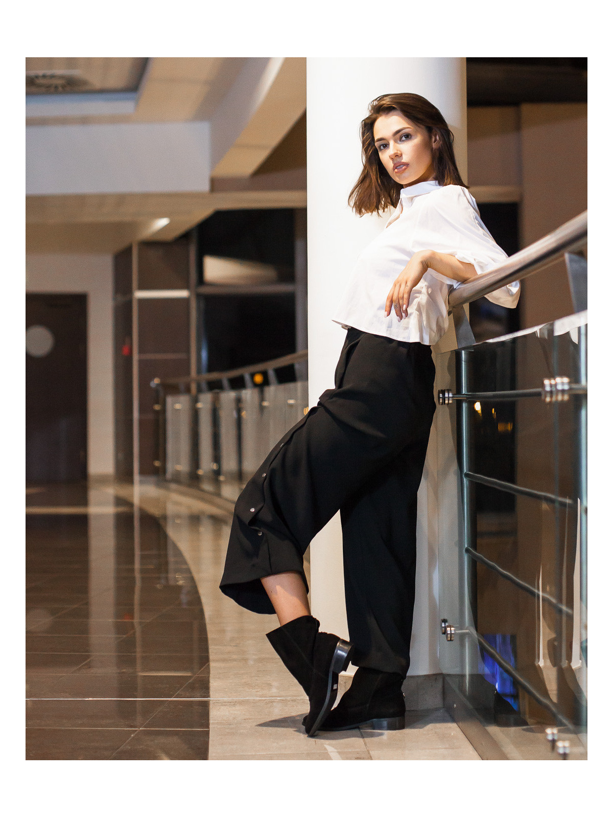 Czarne botki damskie skórzane