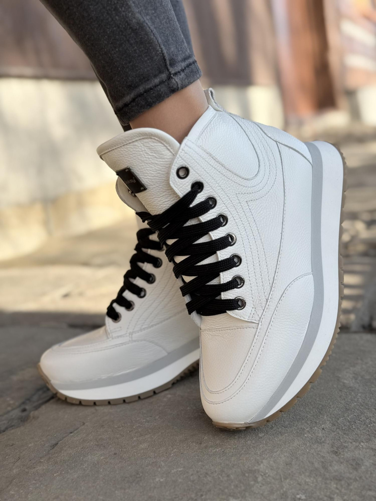 Sneakersy OLEKSY ze skóry Polskiej produkcji