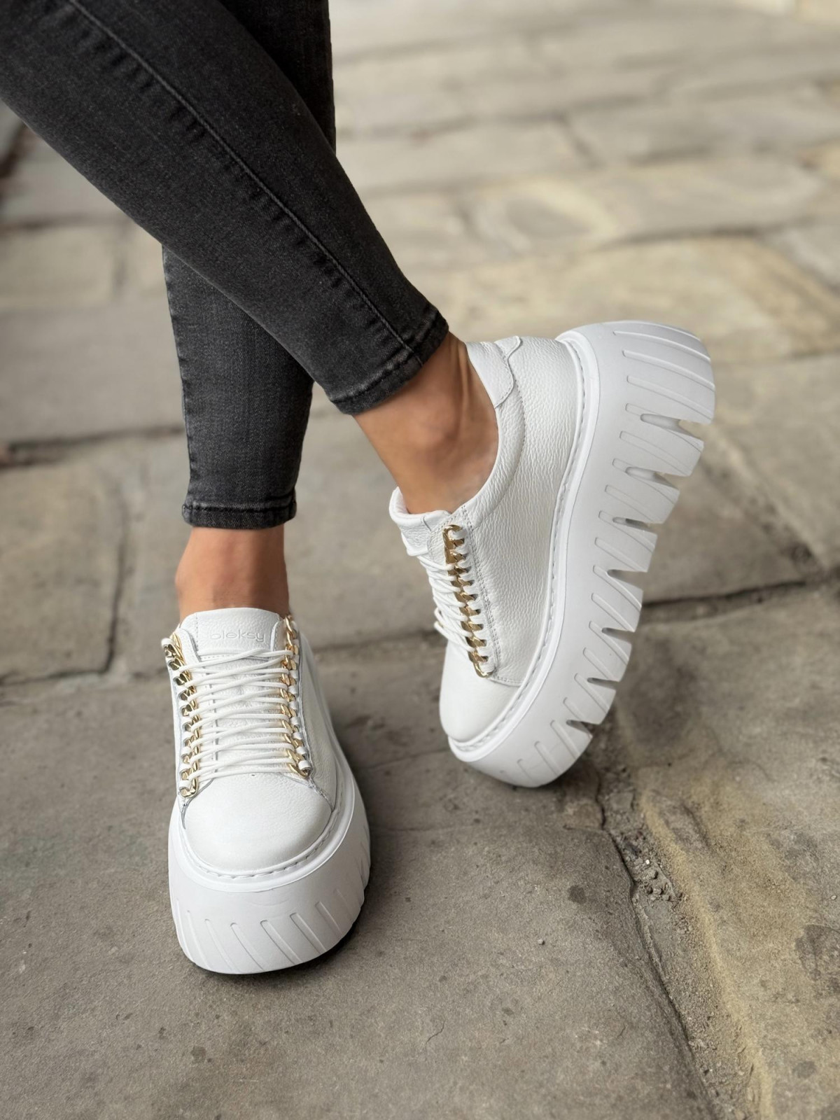 Sneakersy OLEKSY ze skóry Polskiej produkcji