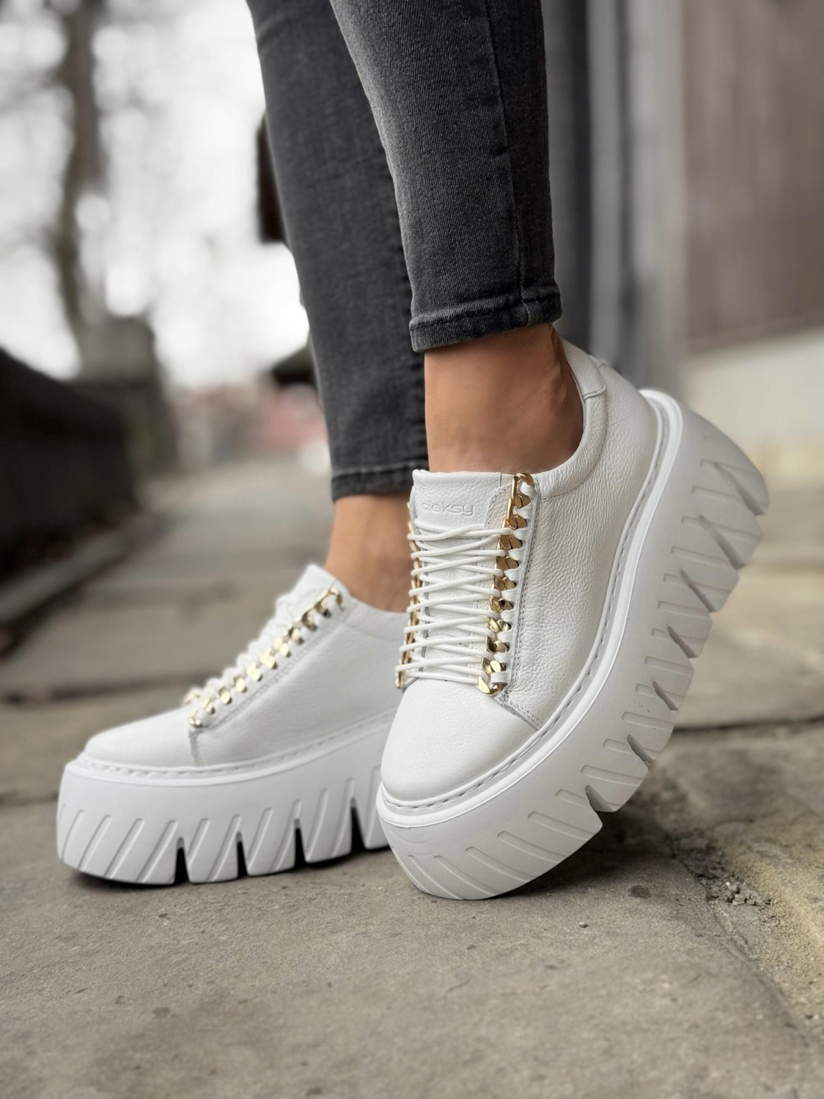 Sneakersy OLEKSY ze skóry Polskiej produkcji