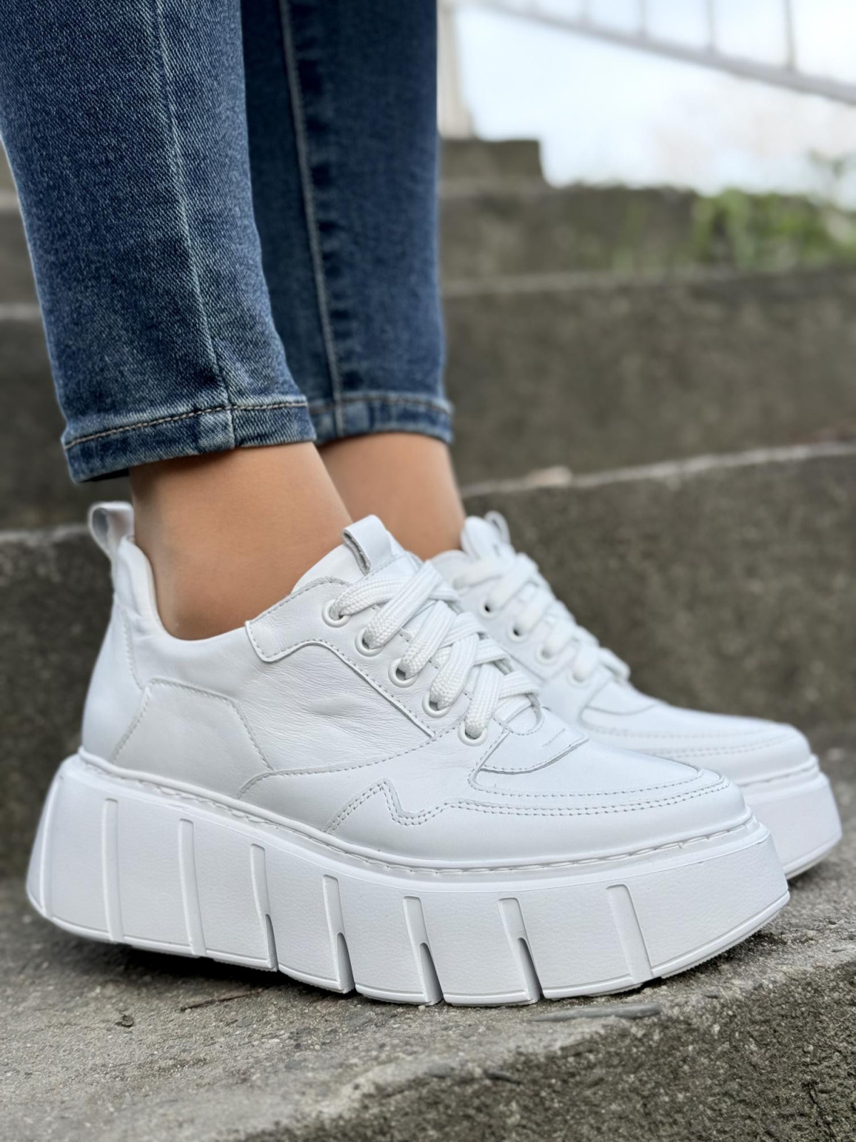 Sneakersy OLEKSY ze skóry Polskiej produkcji