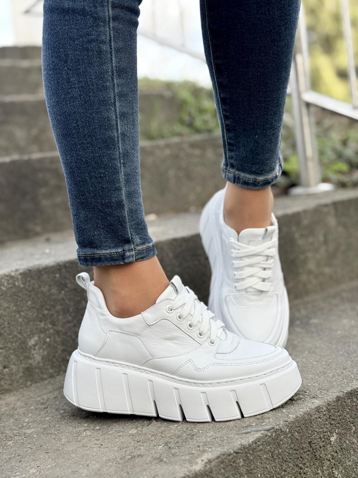 Sneakersy OLEKSY ze skóry Polskiej produkcji