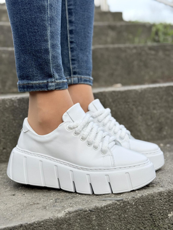 Sneakersy OLEKSY ze skóry Polskiej produkcji