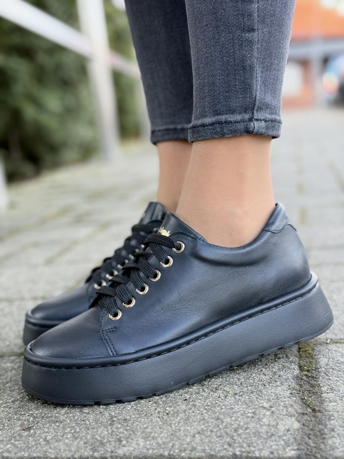 Sneakersy OLEKSY ze skóry Polskiej produkcji