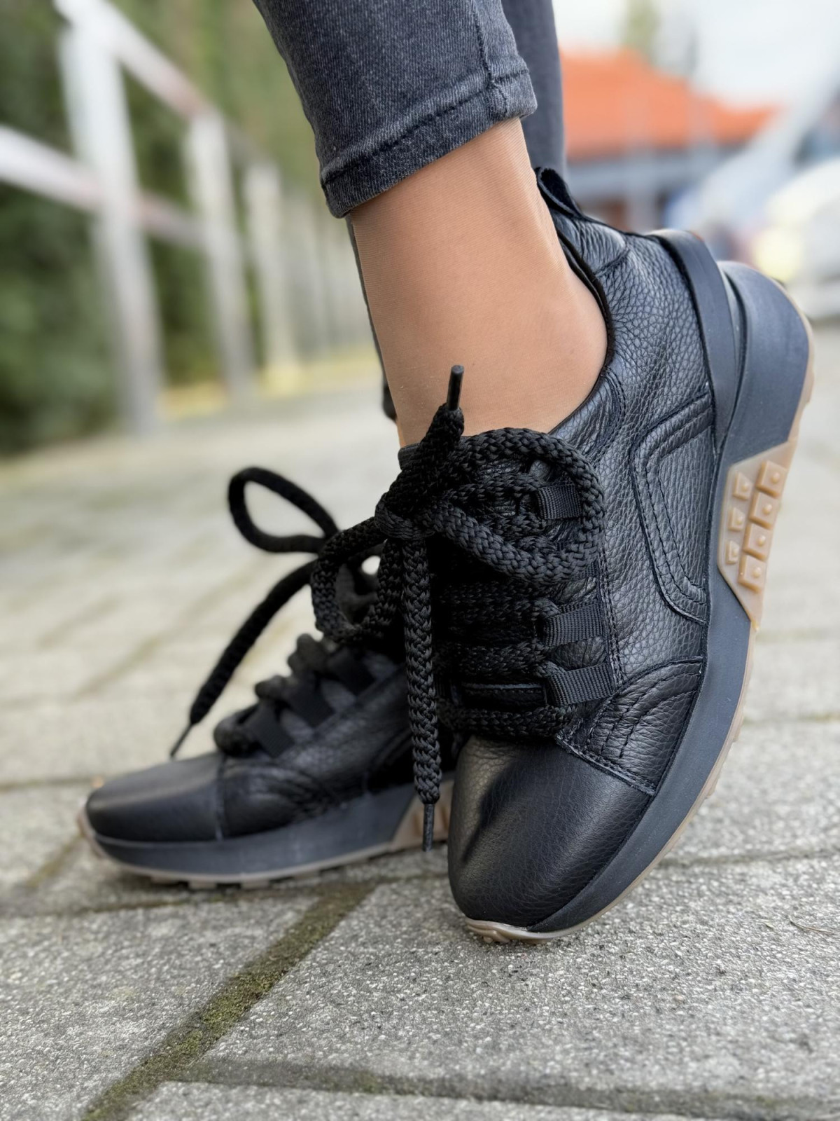 Sneakersy OLEKSY ze skóry Polskiej produkcji