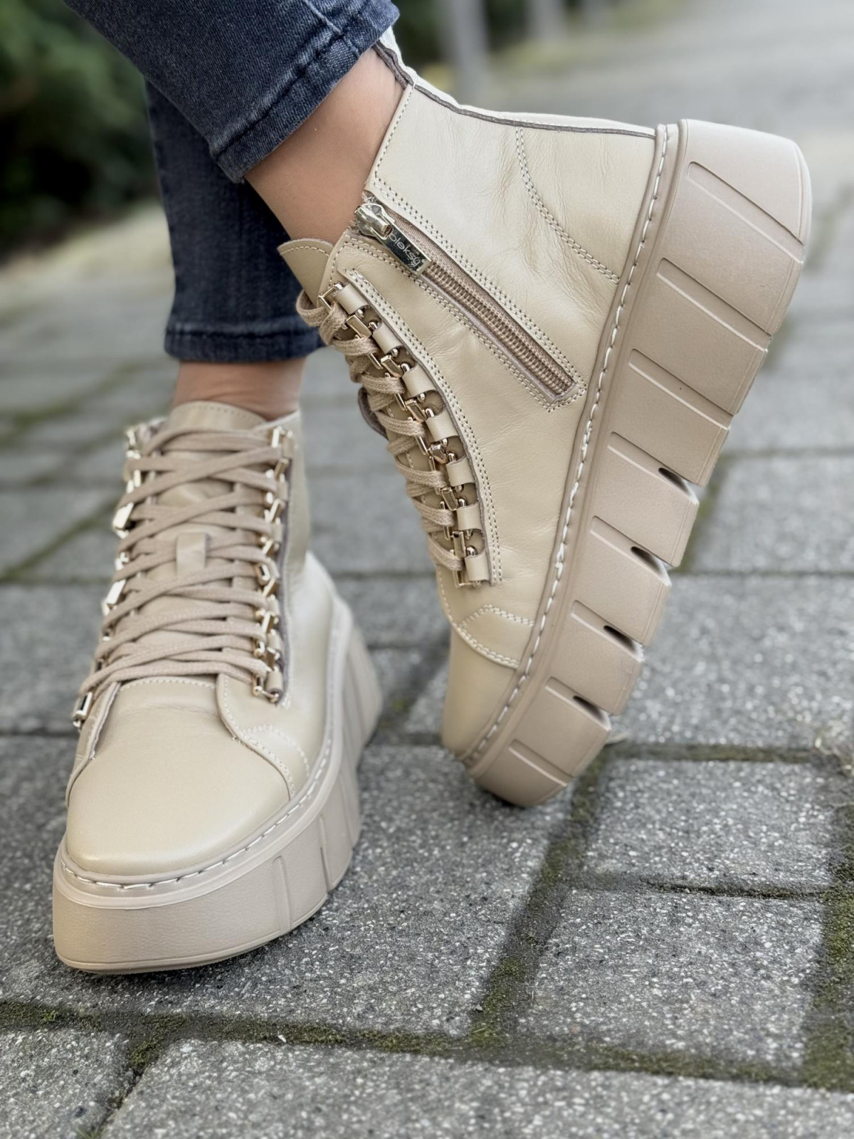 Sneakersy OLEKSY ze skóry Polskiej produkcji