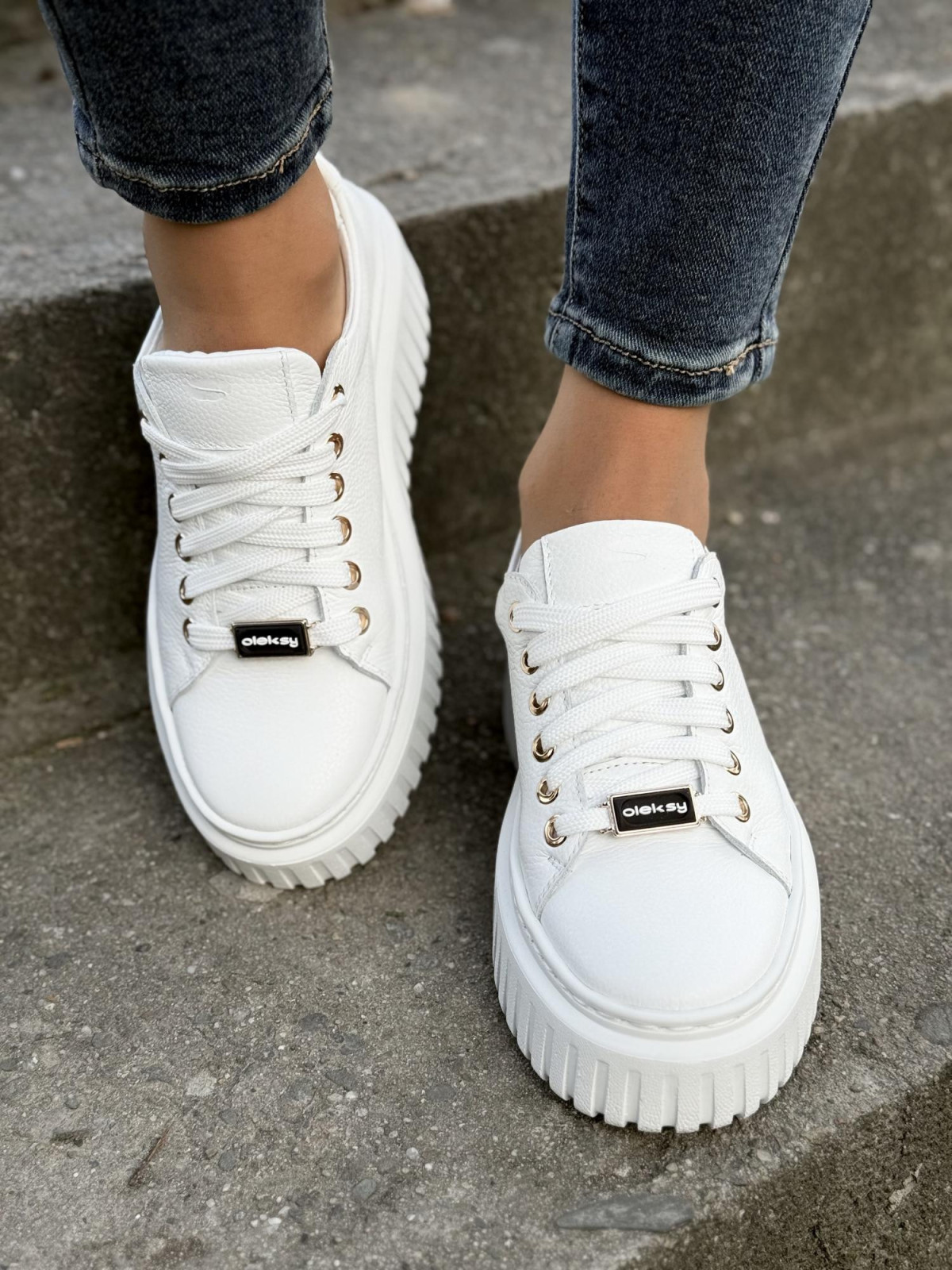 Sneakersy OLEKSY ze skóry Polskiej produkcji