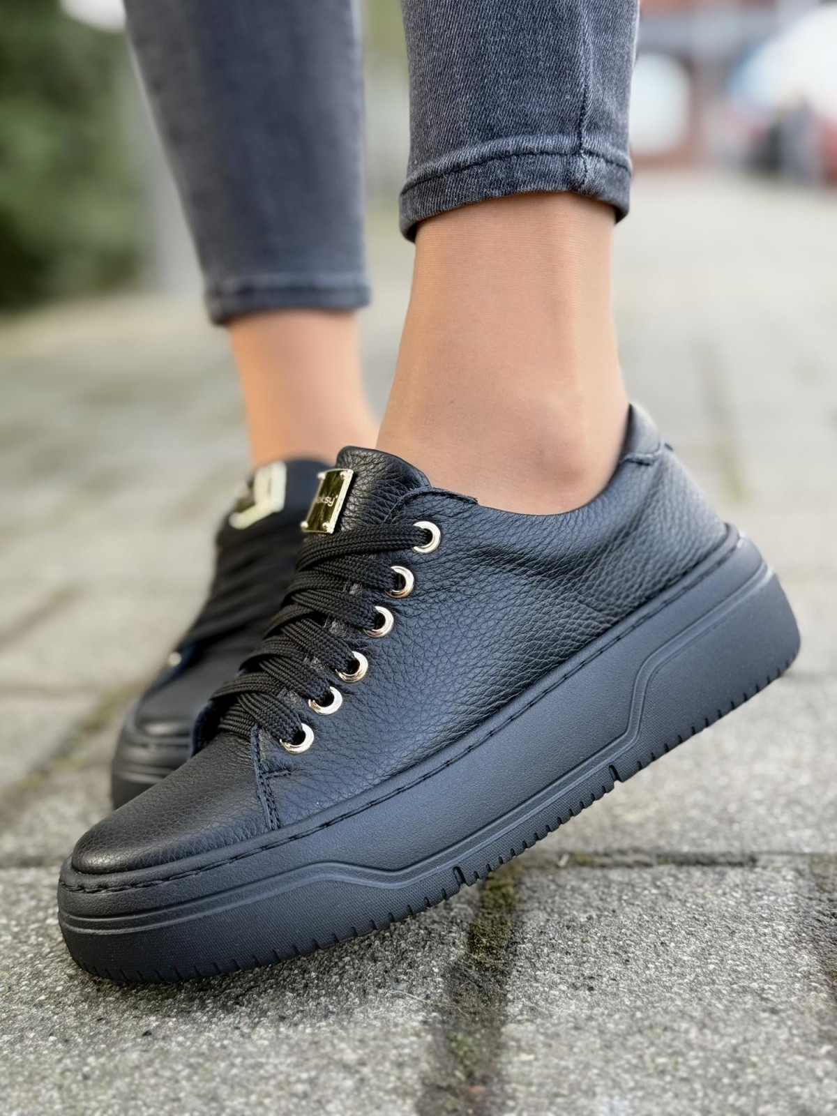 Sneakersy OLEKSY ze skóry Polskiej produkcji