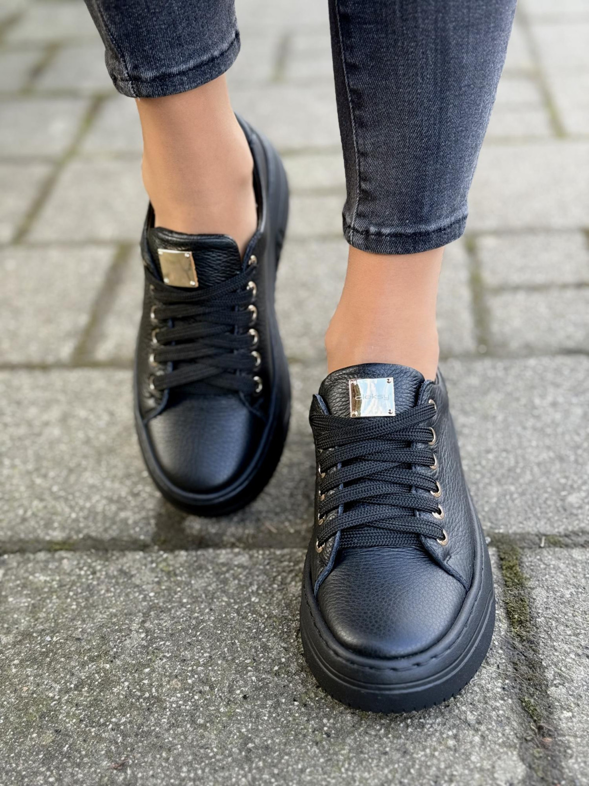 Sneakersy OLEKSY ze skóry Polskiej produkcji