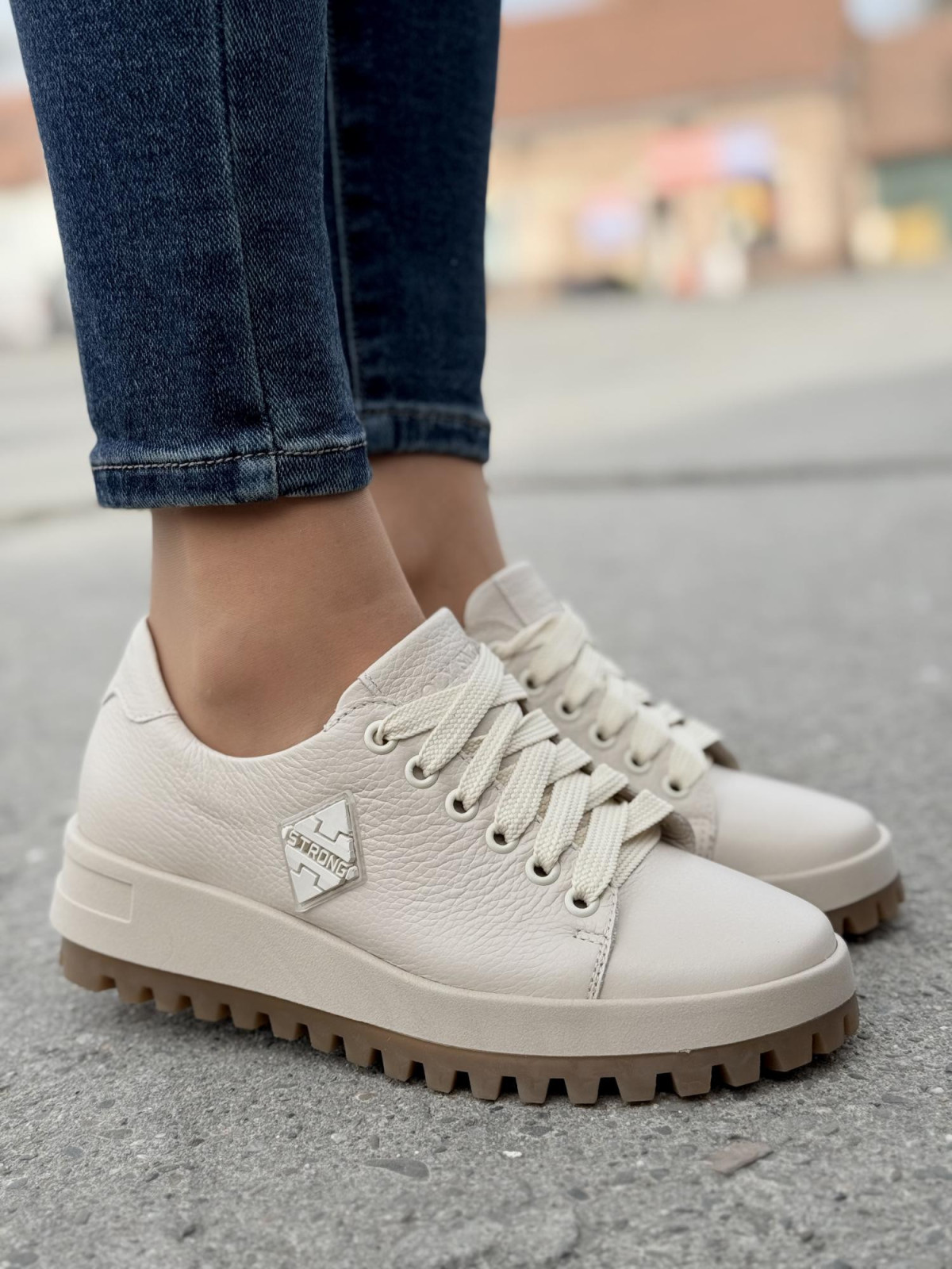 Sneakersy OLEKSY ze skóry Polskiej produkcji