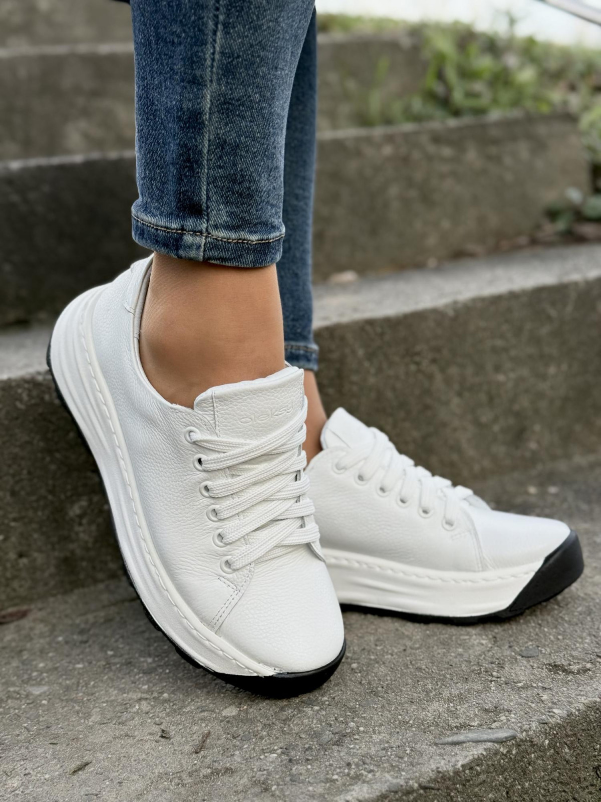 Sneakersy OLEKSY ze skóry Polskiej produkcji