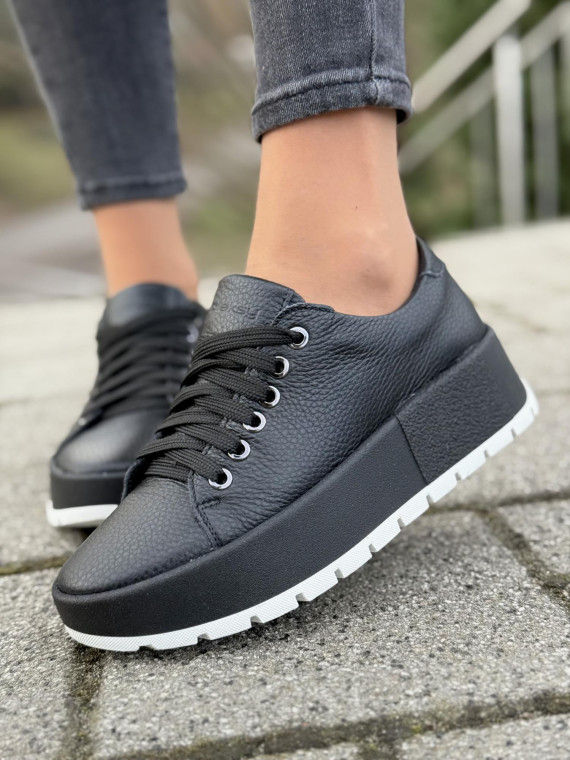 Sneakersy OLEKSY ze skóry Polskiej produkcji