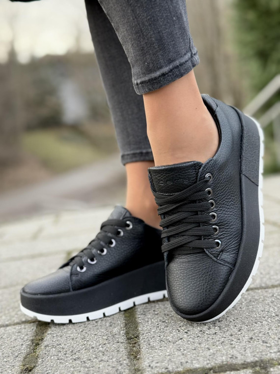 Sneakersy OLEKSY ze skóry Polskiej produkcji