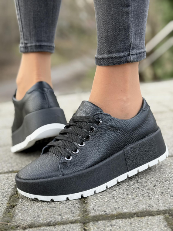 Sneakersy OLEKSY ze skóry Polskiej produkcji