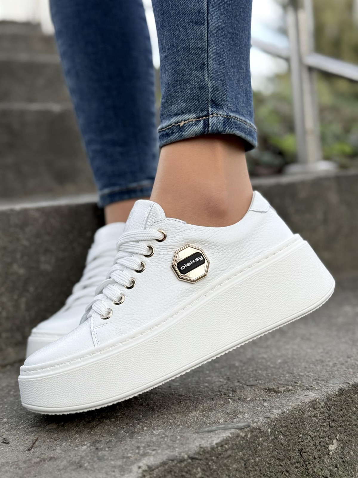 Sneakersy OLEKSY ze skóry Polskiej produkcji