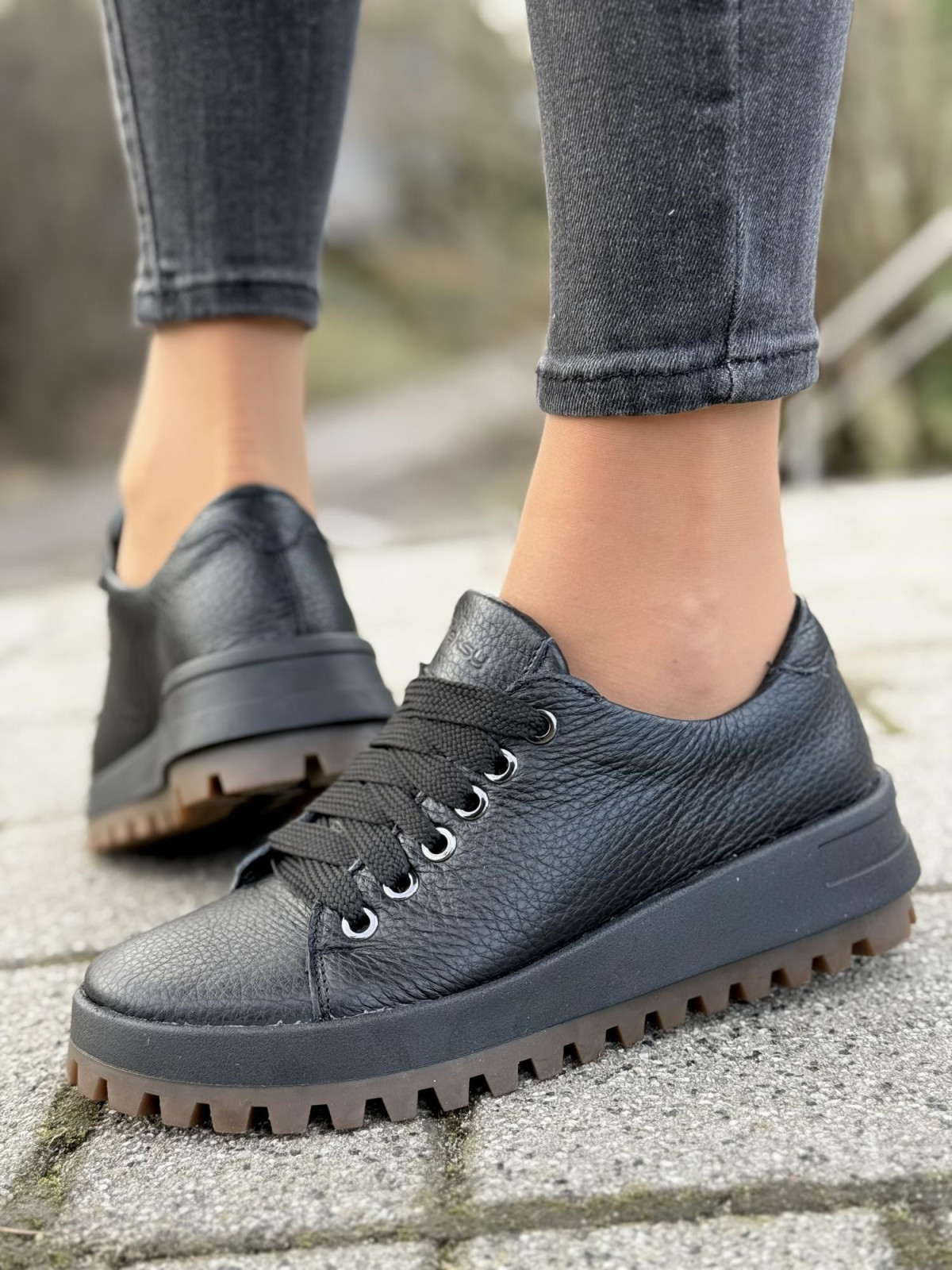 Sneakersy OLEKSY ze skóry Polskiej produkcji