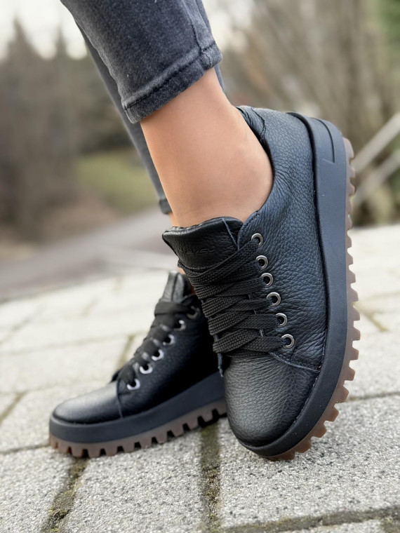 Sneakersy OLEKSY ze skóry Polskiej produkcji