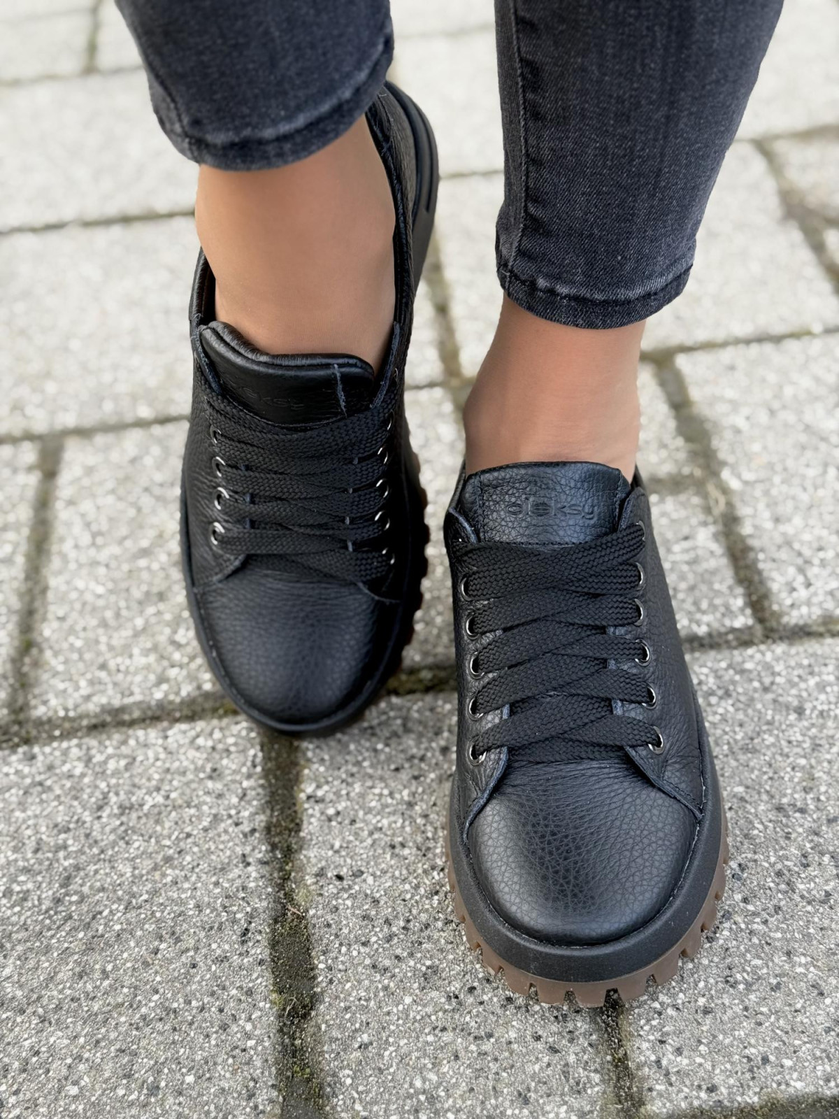 Sneakersy OLEKSY ze skóry Polskiej produkcji